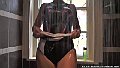 Olivia_swimsuitShower_nn_10